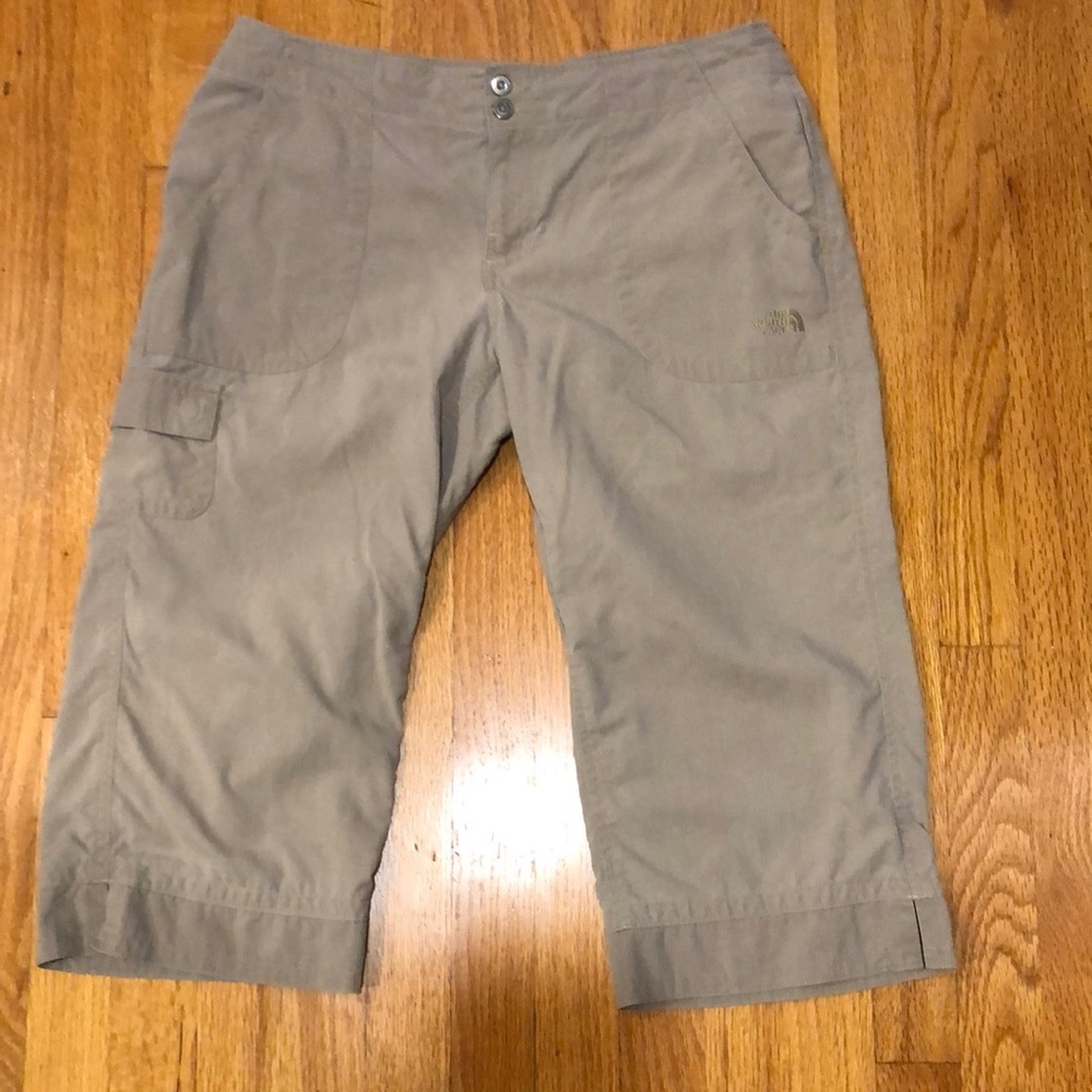 The North Face Capris Pants. Drawstring, 100% nylon, size 10